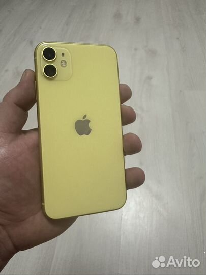 iPhone 11, 64 ГБ