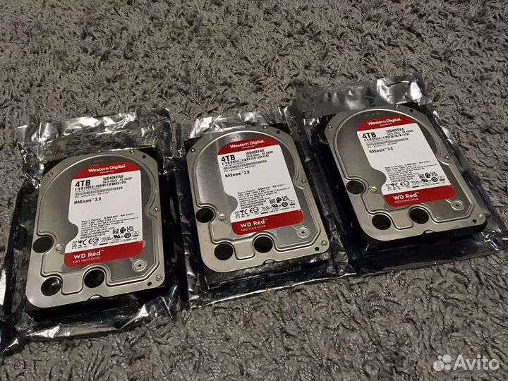 Жесткий диск WD Red 4TB NAS 256mb Кэш 3шт