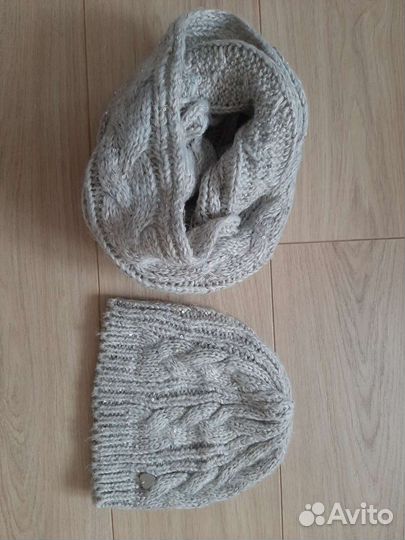 Комплект шапка и шарф