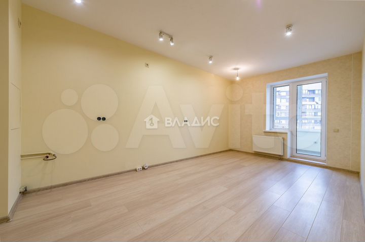 2-к. квартира, 57 м², 12/17 эт.