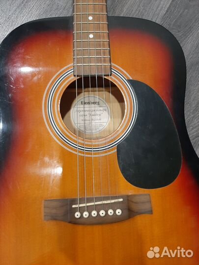 Акустическая гитара 6 струнная бу