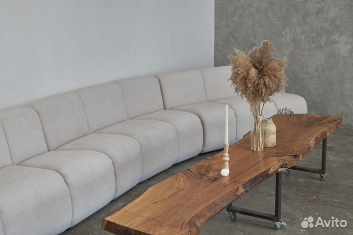 Фотостудия LO/ST Pravda с циклорамой в центре