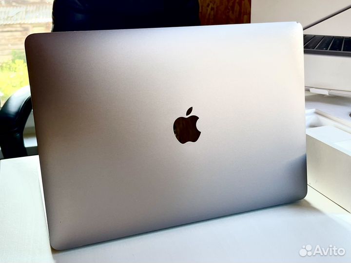 Macbook pro 13 retina 2017 a1708