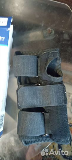 Бандаж для лучезапястного сустава универсальный