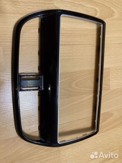 Накладка в торпедо Jaguar 09467Z01