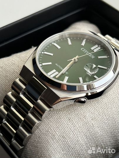 Часы Citizen Automatic NJ0150-81X