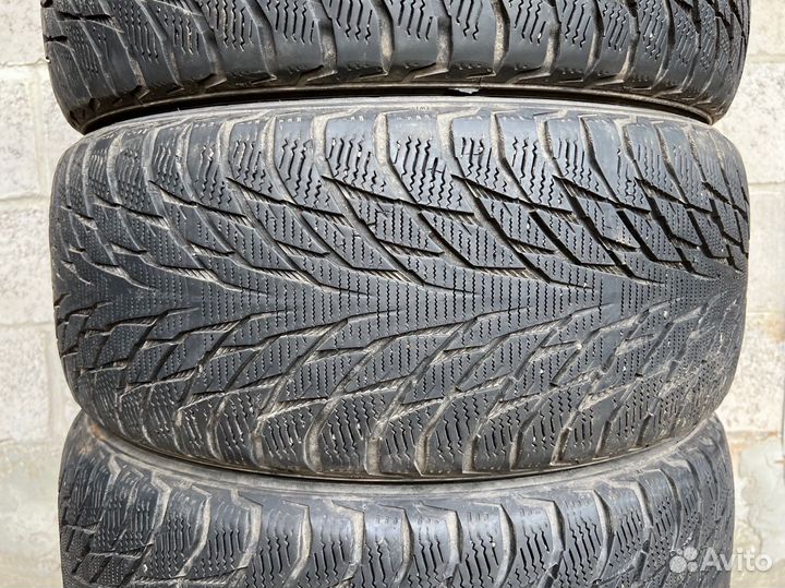 Nokian Tyres Hakkapeliitta R2 225/50 R17