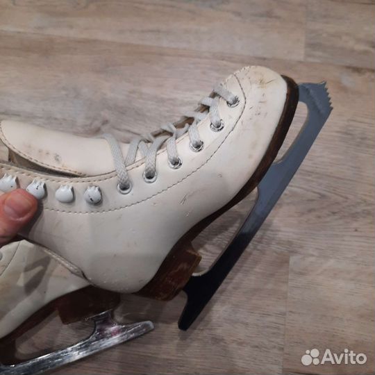 Коньки для фигурного катания 27 размер