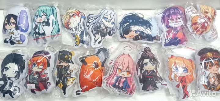 Аниме значки и брелоки