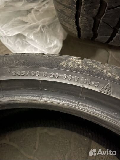 Continental ContiWinterContact TS 830 P 245/40 R20