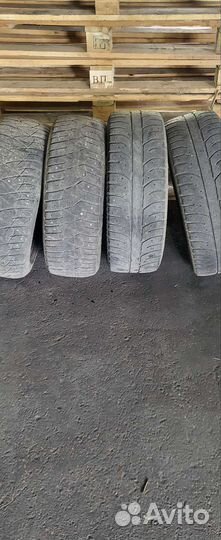 Goodyear Aquatred 205/60 R16