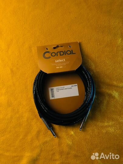 Инструментальный кабель fender professional