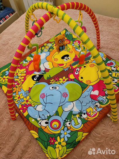 Развивающий коврик