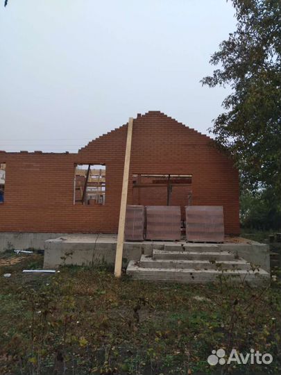 Кладка кирпича