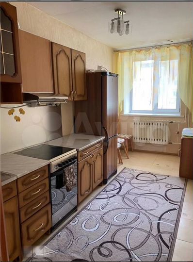 3-к. квартира, 73 м², 1/2 эт.