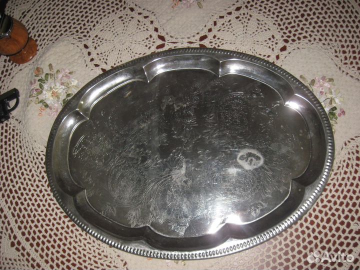 Поднос винтажный металл овальный Европа