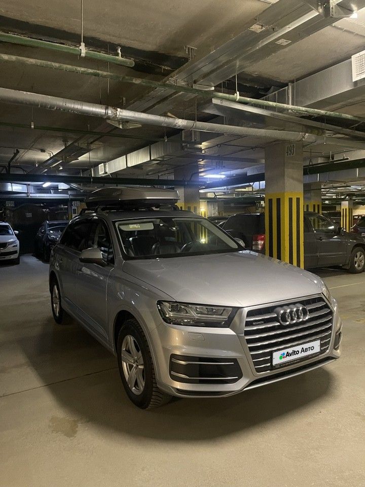 Audi Q7: фото владельца