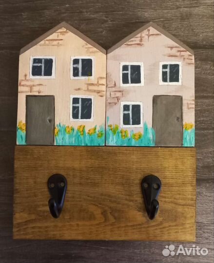 Вешалка настенная, ключница