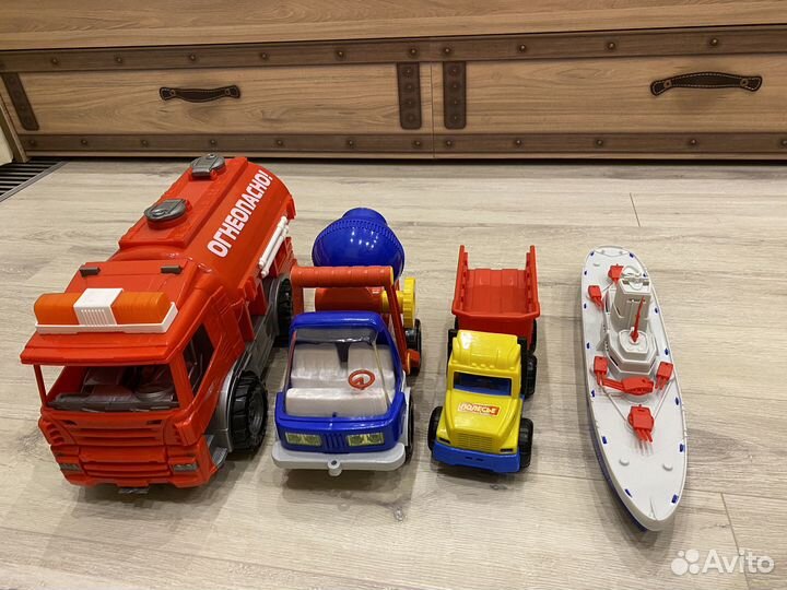 Крупные машинки