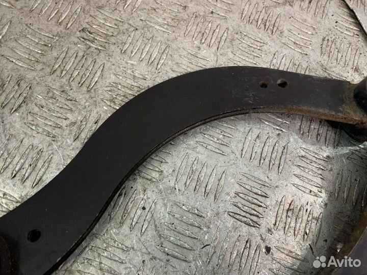 Рычаг поперечный верхний задний Suzuki Kizashi