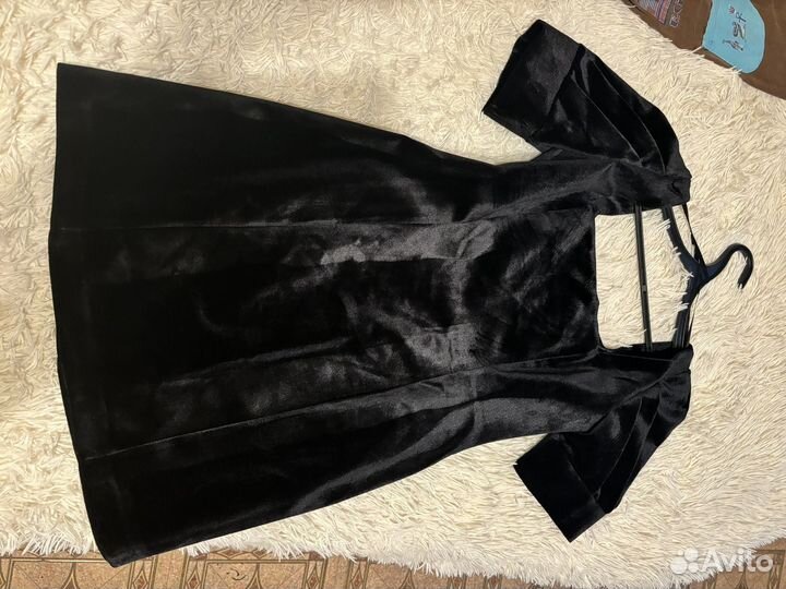 Вечернее платье черное