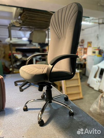 Компьютерное кресло