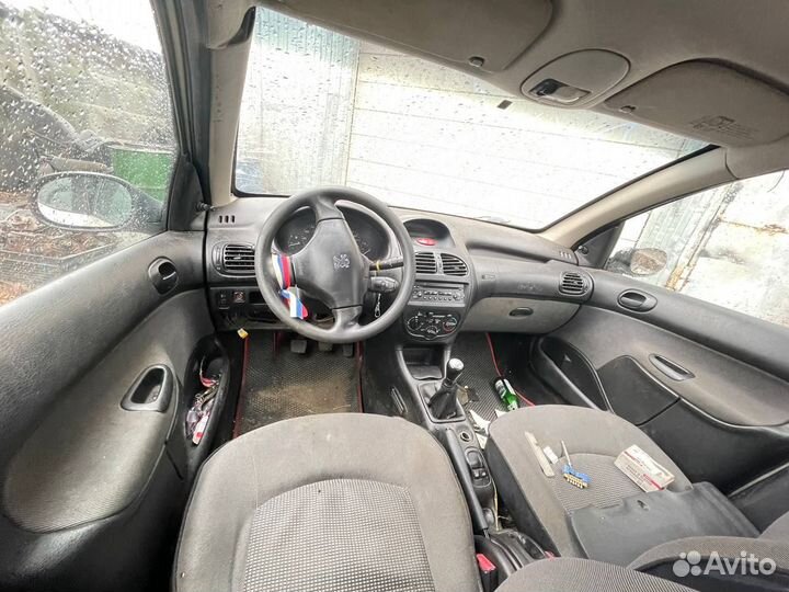 Peugeot 206 1,4 Пежо 206 седан запчасти