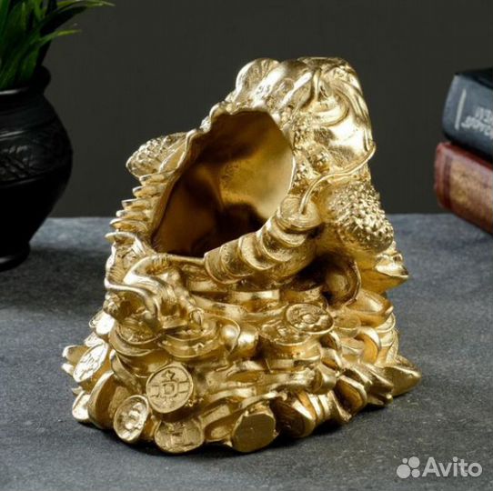 Жаба золотая