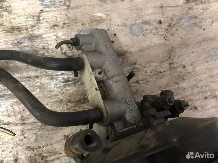 Главный тормозной цилиндр Opel Vectra B Y26SE 2002