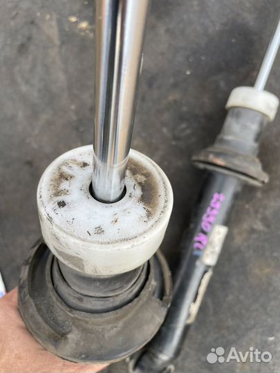 Амортизатор задний BMW Ф 10