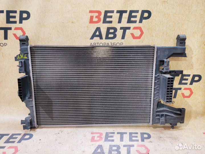 Радиатор охлаждения основной Opel Astra J МКПП