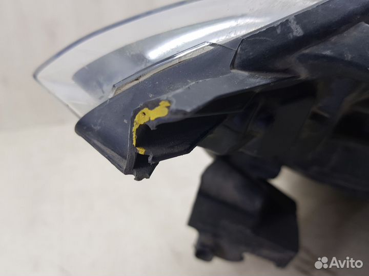 Фара правая Renault Arkana