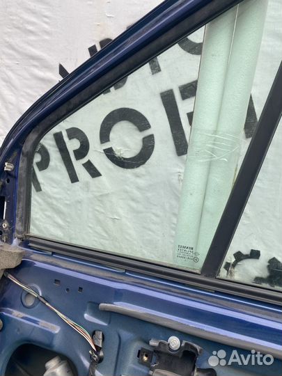 Форточка двери передней левой для Renault Scenic