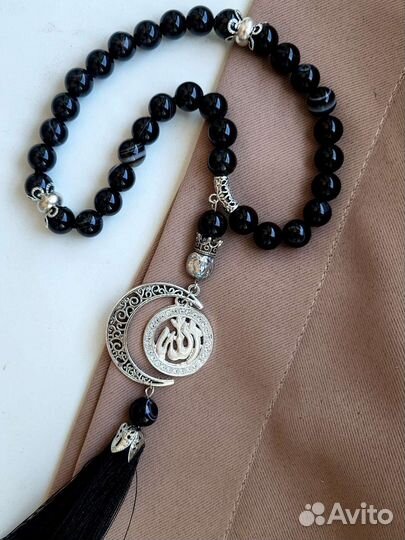 Чётки со львом в машину