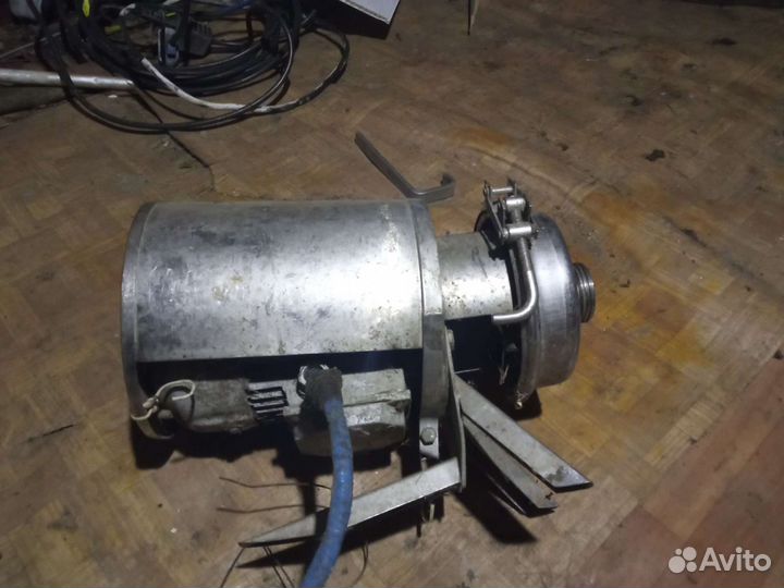 Молочный насос