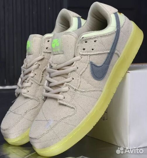Кроссовки Nike мумии 41-42 светятся в темноте