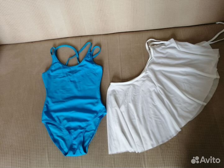 Купальник и юбочка гимнастическая