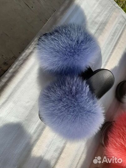 Песцовые шлепки