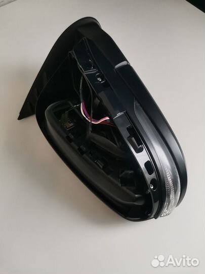 Зеркало на toyota Hilux 2015-2021 правое