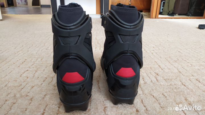 Лыжные ботинки 43 р
