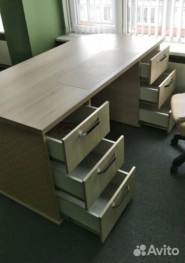 Стол в Кабинет
