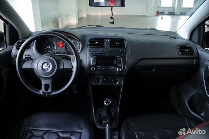 Volkswagen Polo 1.6 МТ, 2011, 176 009 км