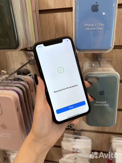 iPhone Xr, 64 ГБ