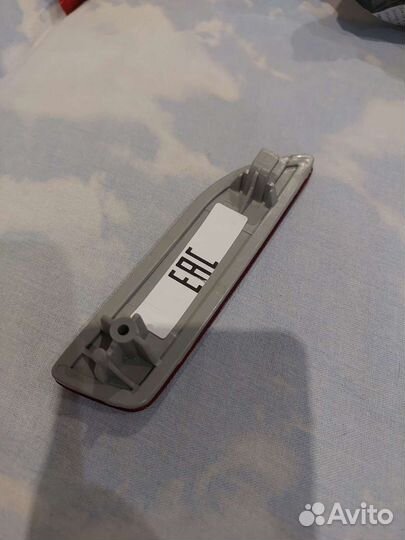 Катафот в задний бампер тойота королла е150