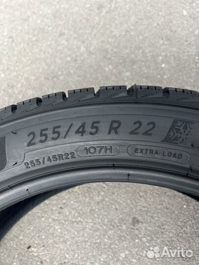 Michelin X-Ice Snow SUV 255/45 R22 и 285/40 R22 110H