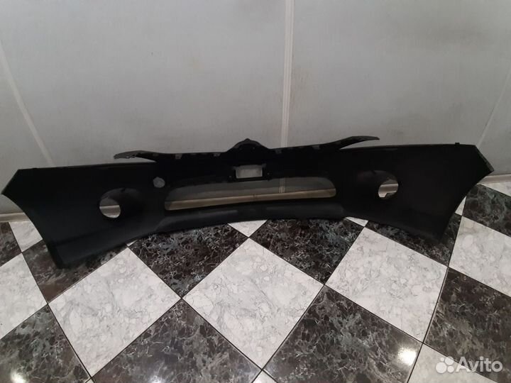 Бампер передний mitsubishi grandis 2004