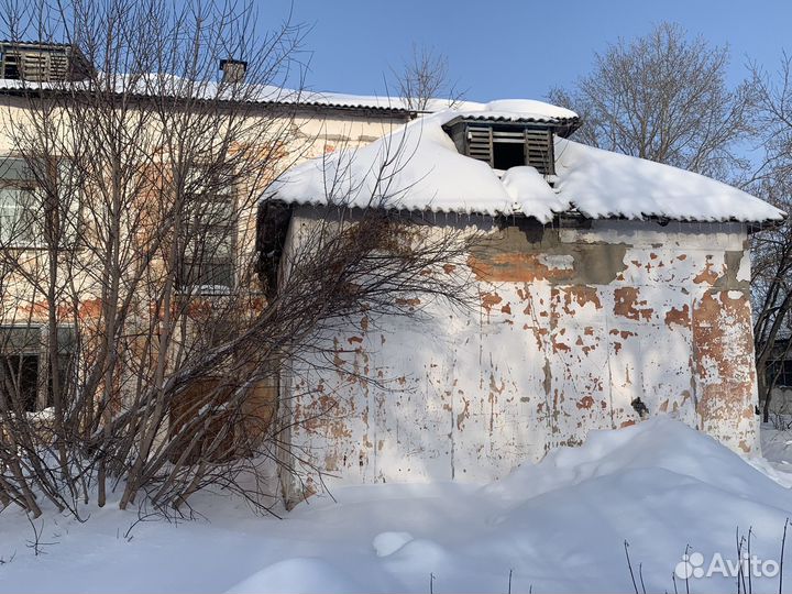 Продам здание под разбор на стоительный материал