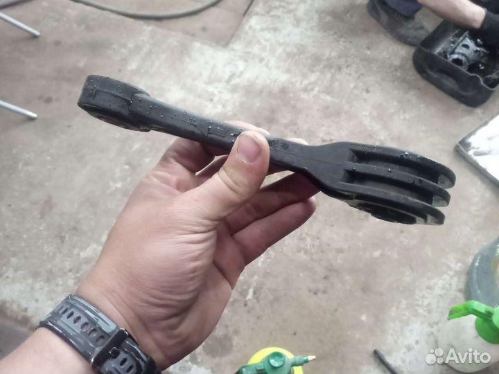 Косточка кпп subaru