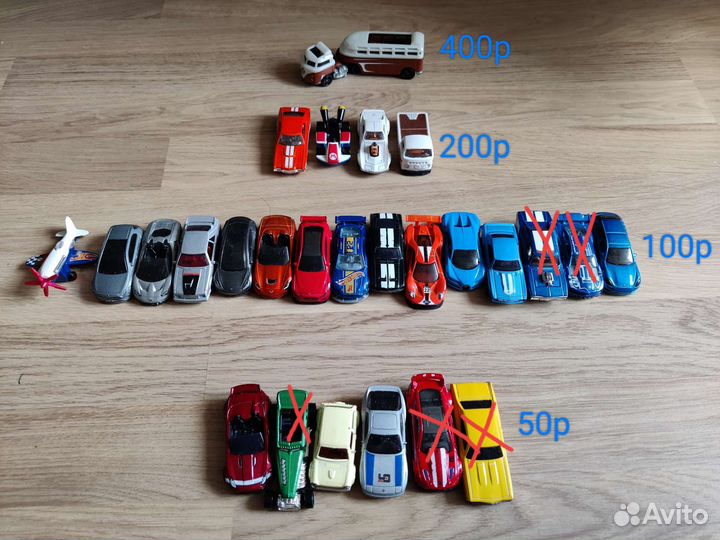 Hot wheels машинки