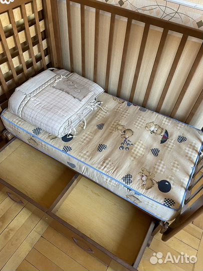 Детская кровать манеж